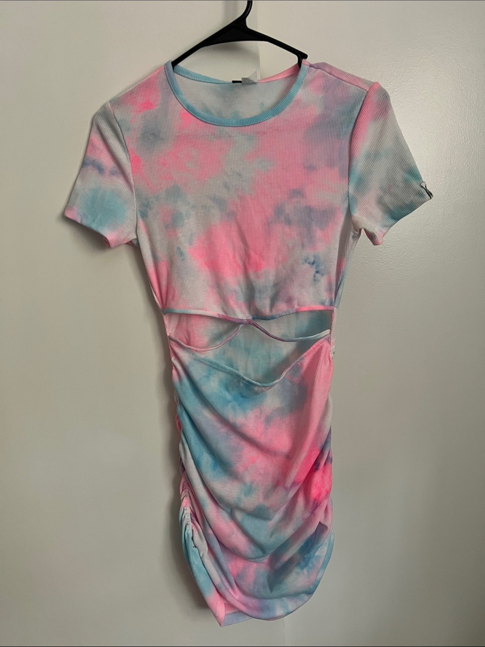 H&M DIVIDED Ribbed Tie-Dye Crewneck Top — Pink & Light Blue